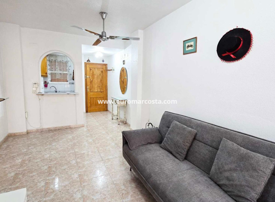 Venta - Apartamento / piso - Torrevieja - TORREVIEJA