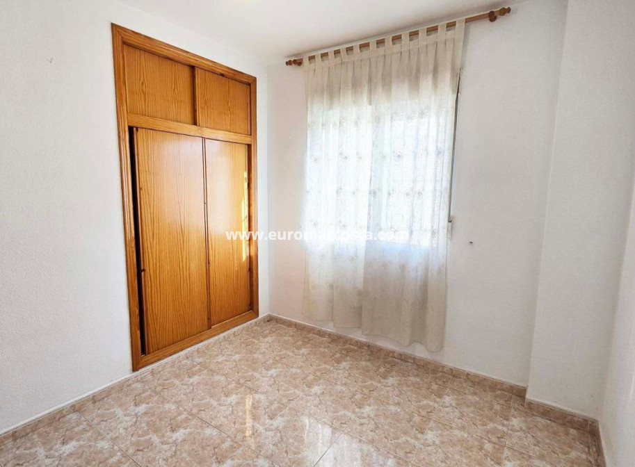 Venta - Apartamento / piso - Torrevieja - TORREVIEJA