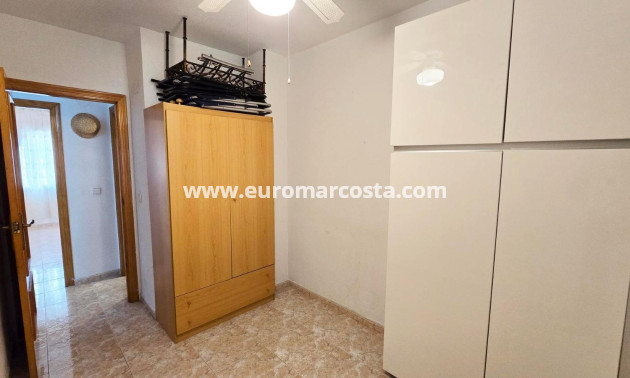 Venta - Apartamento / piso - Torrevieja - TORREVIEJA