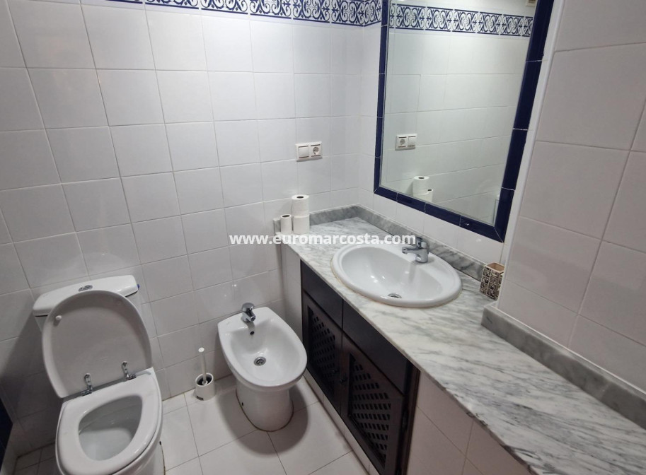 Venta - Apartamento / piso - Torrevieja - TORREVIEJA