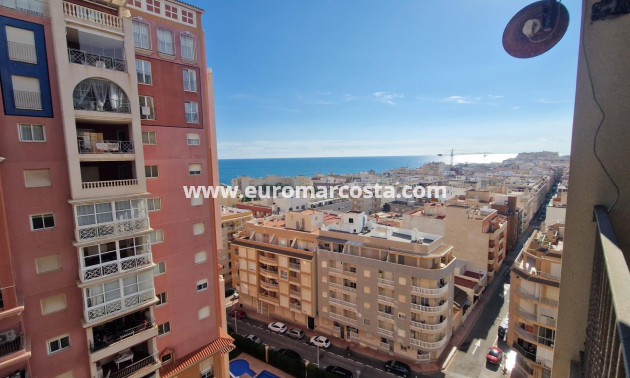 Venta - Apartamento / piso - Torrevieja - TORREVIEJA