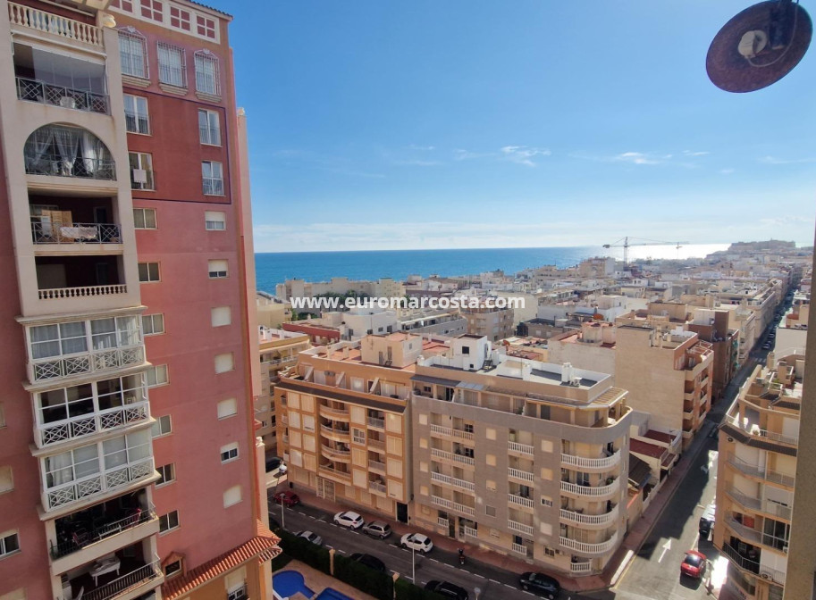 Venta - Apartamento / piso - Torrevieja - TORREVIEJA