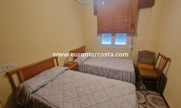 Objekte zum Wiederverkauf - Wohnung - Torrevieja - TORREVIEJA
