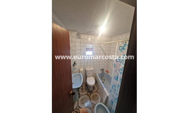 Objekte zum Wiederverkauf - Wohnung - Torrevieja - TORREVIEJA