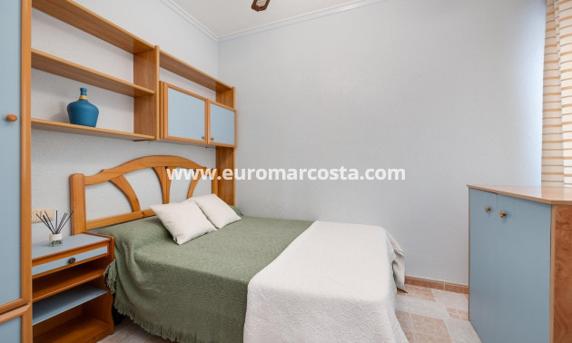 Venta - Apartamento / piso - Torrevieja - TORREVIEJA
