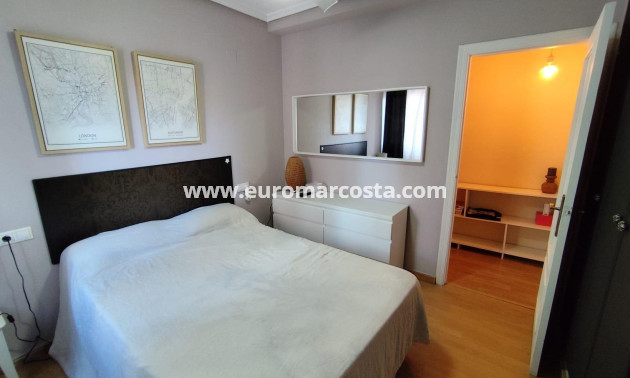 Objekte zum Wiederverkauf - Wohnung - Torrevieja - TORREVIEJA