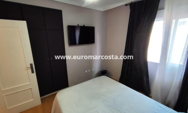 Objekte zum Wiederverkauf - Wohnung - Torrevieja - TORREVIEJA