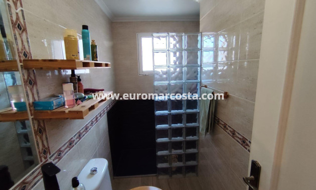 Objekte zum Wiederverkauf - Wohnung - Torrevieja - TORREVIEJA