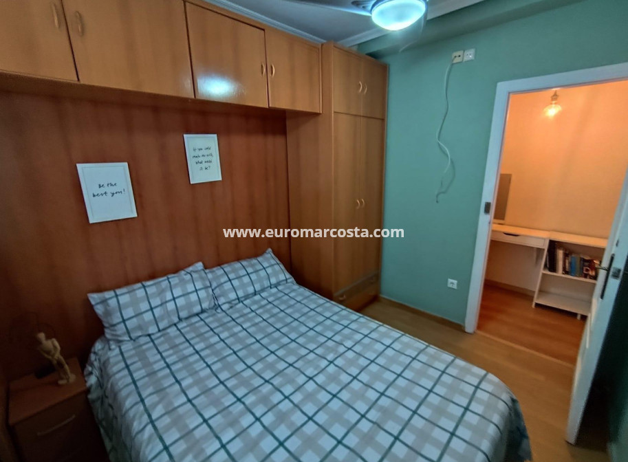 Objekte zum Wiederverkauf - Wohnung - Torrevieja - TORREVIEJA