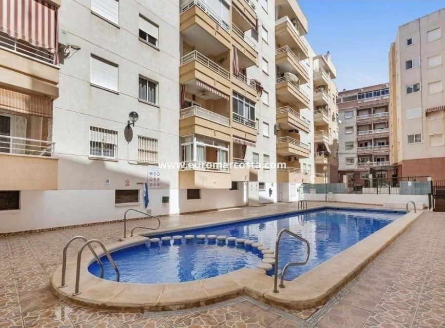 Venta - Apartamento / piso - Torrevieja - TORREVIEJA