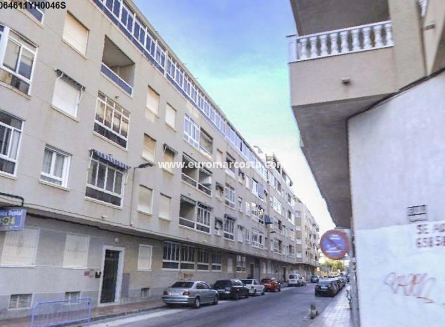 Venta - Apartamento / piso - Torrevieja - TORREVIEJA