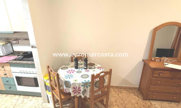 Venta - Apartamento / piso - Torrevieja - TORREVIEJA