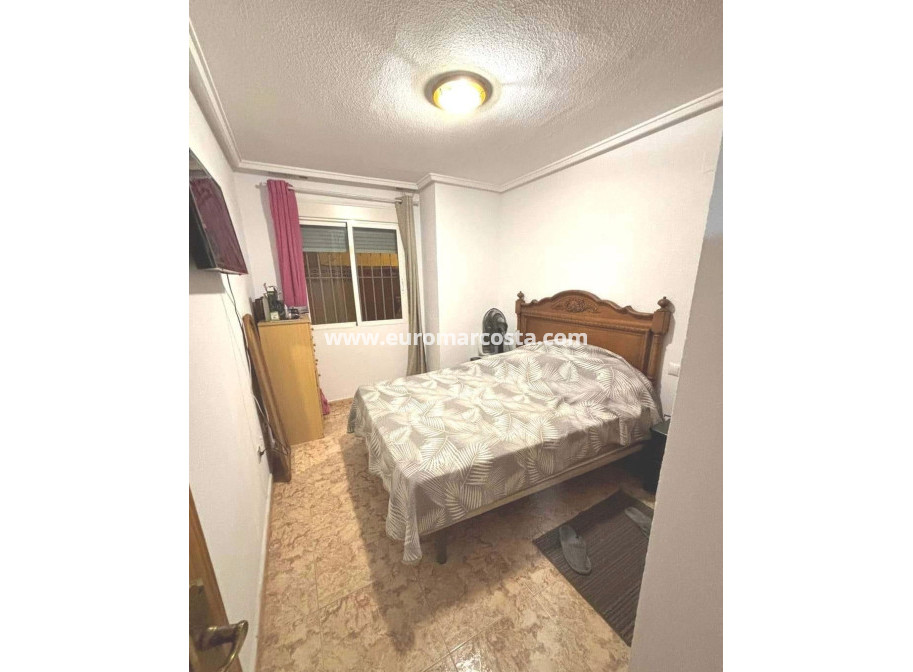 Venta - Apartamento / piso - Torrevieja - TORREVIEJA