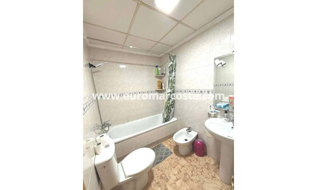 Venta - Apartamento / piso - Torrevieja - TORREVIEJA