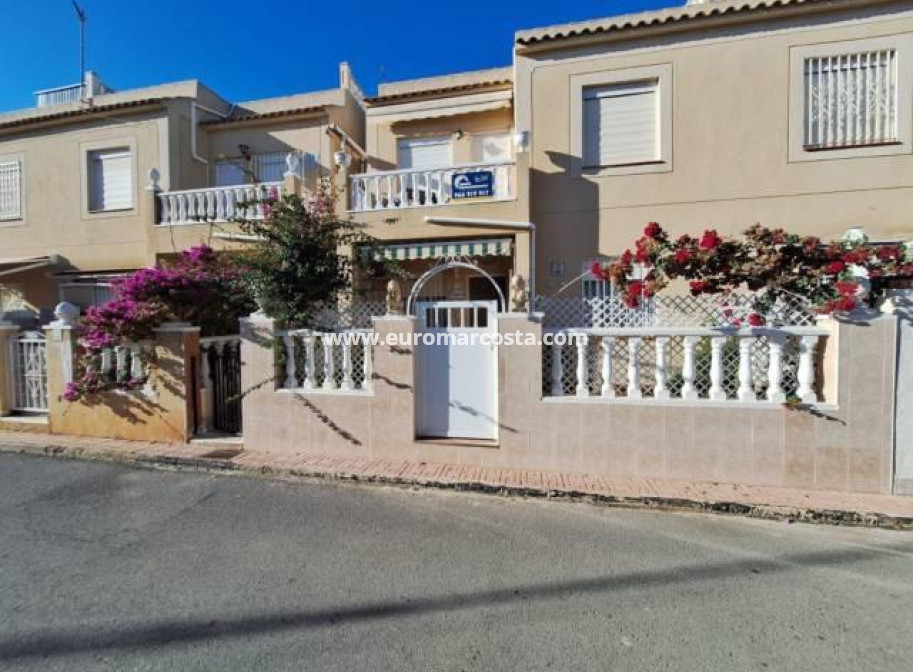 Objekte zum Wiederverkauf - Bungalow - Torrevieja - TORREVIEJA