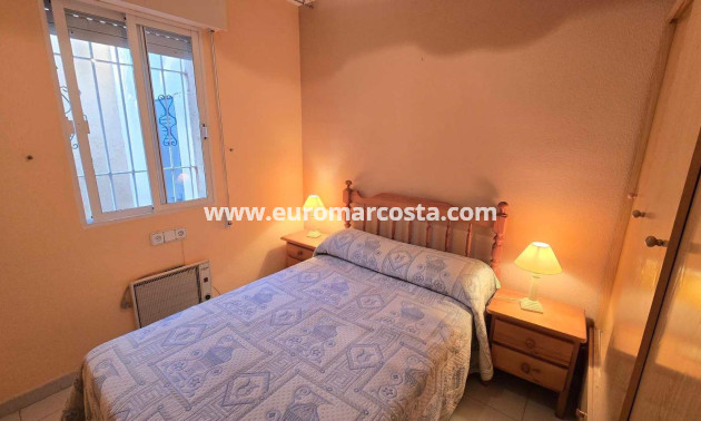 Objekte zum Wiederverkauf - Wohnung - Torrevieja - TORREVIEJA