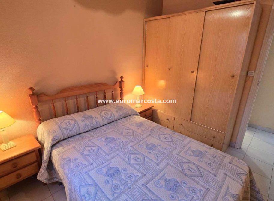 Objekte zum Wiederverkauf - Wohnung - Torrevieja - TORREVIEJA