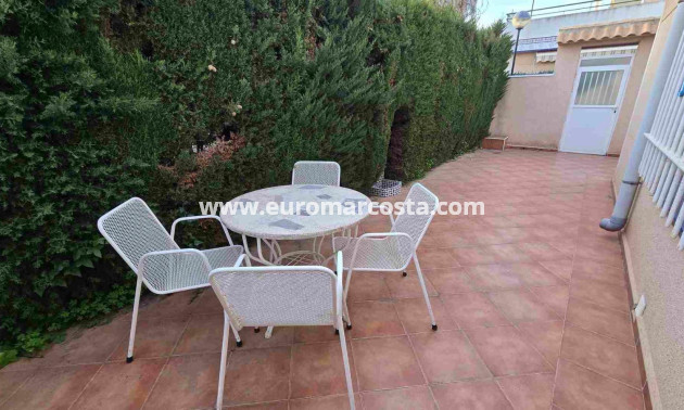 Objekte zum Wiederverkauf - Wohnung - Torrevieja - TORREVIEJA