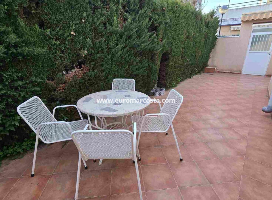 Objekte zum Wiederverkauf - Wohnung - Torrevieja - TORREVIEJA