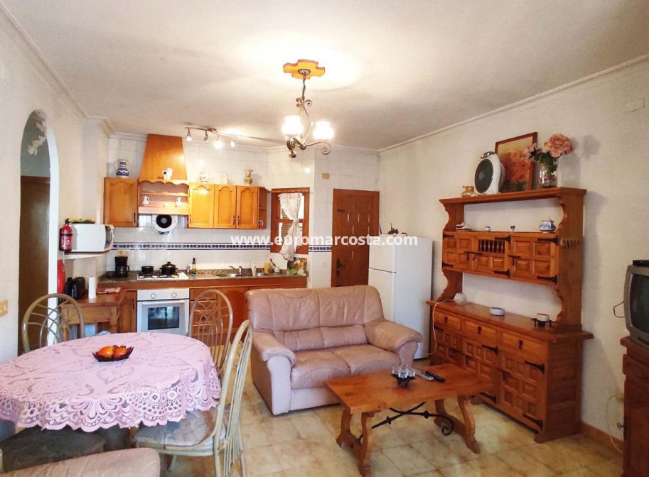 Sale - Apartment / flat - Torrevieja - TORREVIEJA