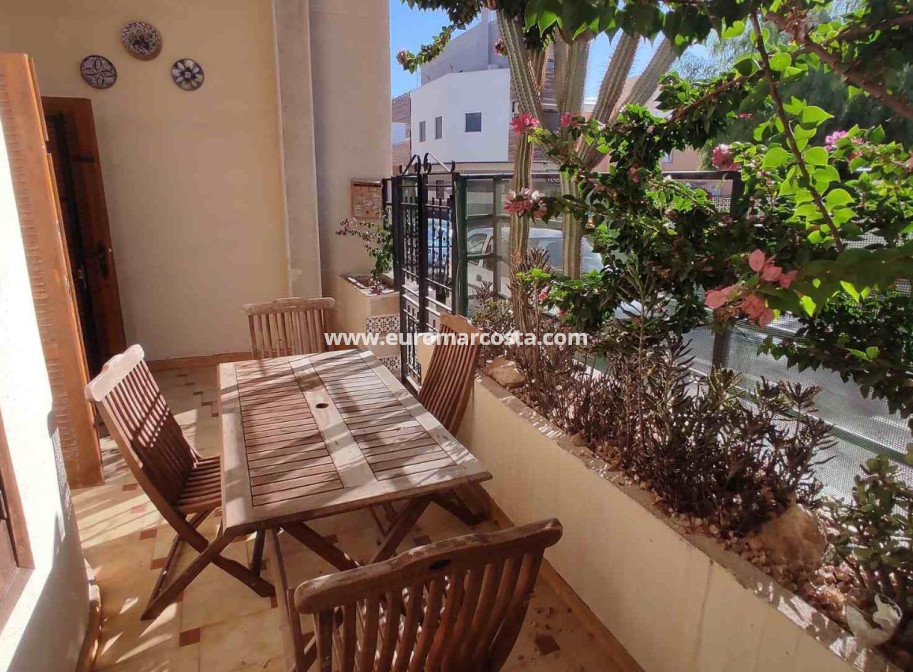 Sale - Apartment / flat - Torrevieja - TORREVIEJA