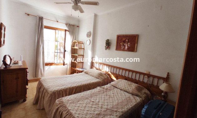 Sale - Apartment / flat - Torrevieja - TORREVIEJA