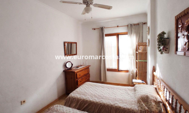 Sale - Apartment / flat - Torrevieja - TORREVIEJA
