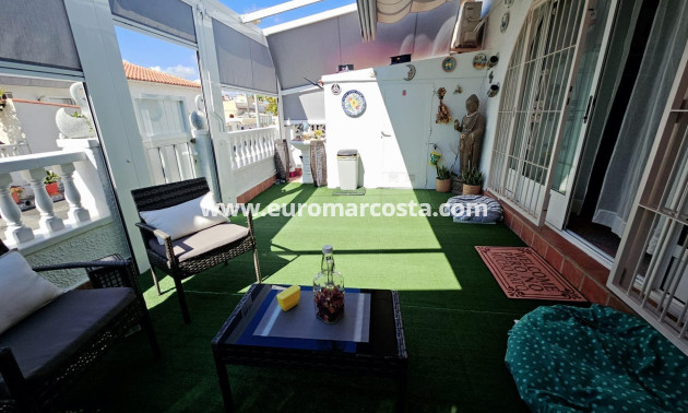 Objekte zum Wiederverkauf - Bungalow - Torrevieja - La Siesta - El Salado - Torreta