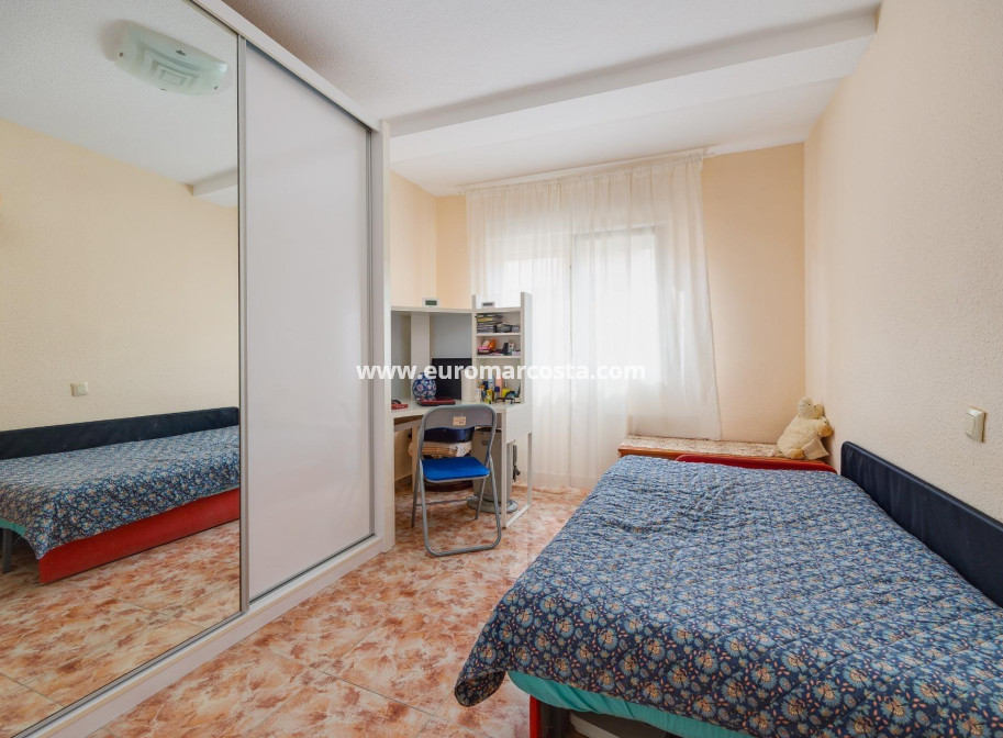 Sale - Penthouse - Torrevieja - TORREVIEJA