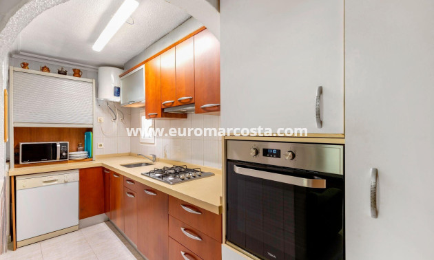 Objekte zum Wiederverkauf - Stadthaus - Torrevieja - Los Europeos