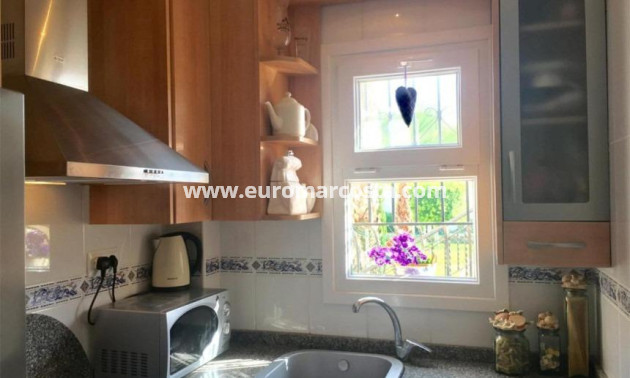 Objekte zum Wiederverkauf - Bungalow - Torrevieja - TORREVIEJA