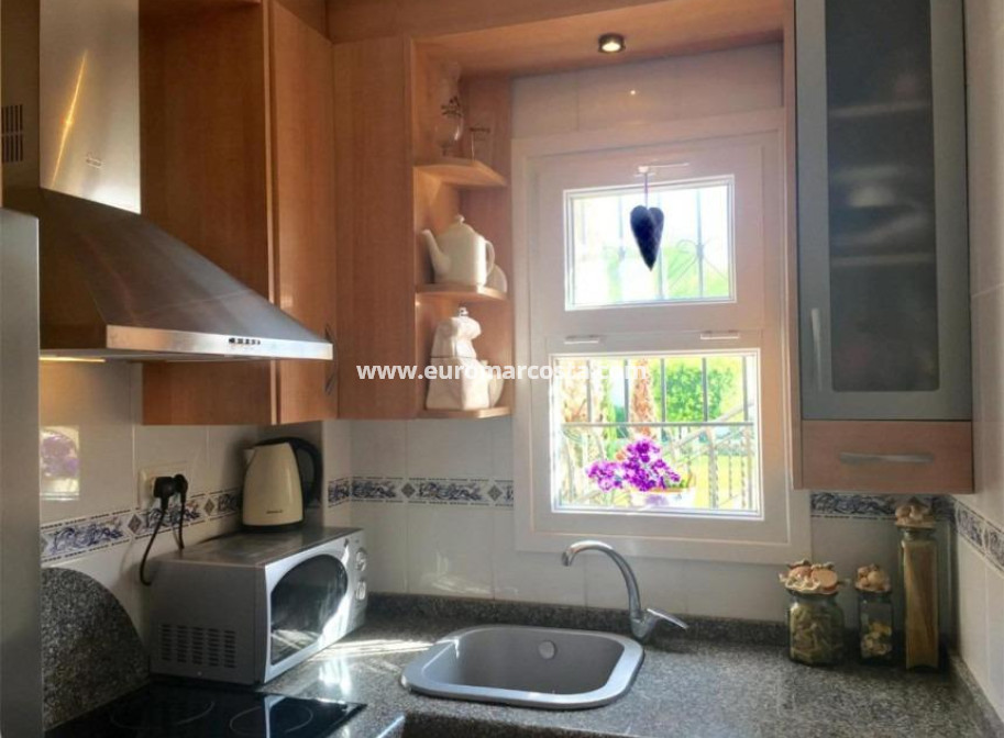 Objekte zum Wiederverkauf - Bungalow - Torrevieja - TORREVIEJA