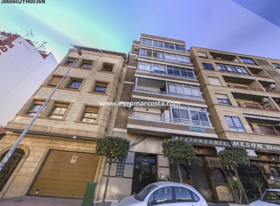 Objekte zum Wiederverkauf - Wohnung - Torrevieja - TORREVIEJA