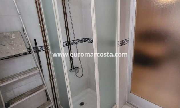 Objekte zum Wiederverkauf - Wohnung - Torrevieja - TORREVIEJA