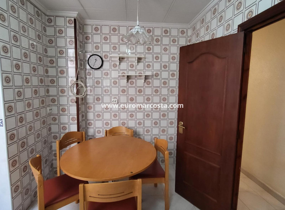 Objekte zum Wiederverkauf - Wohnung - Torrevieja - TORREVIEJA
