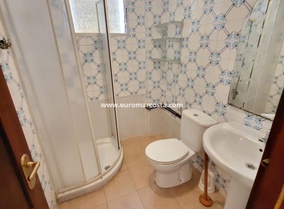 Objekte zum Wiederverkauf - Wohnung - Torrevieja - TORREVIEJA