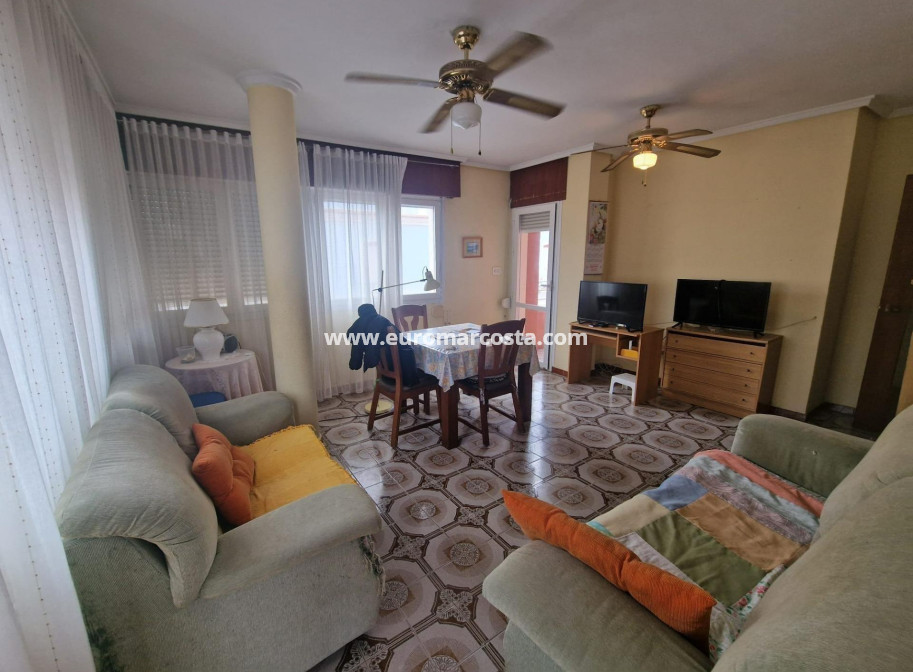 Objekte zum Wiederverkauf - Wohnung - Torrevieja - TORREVIEJA