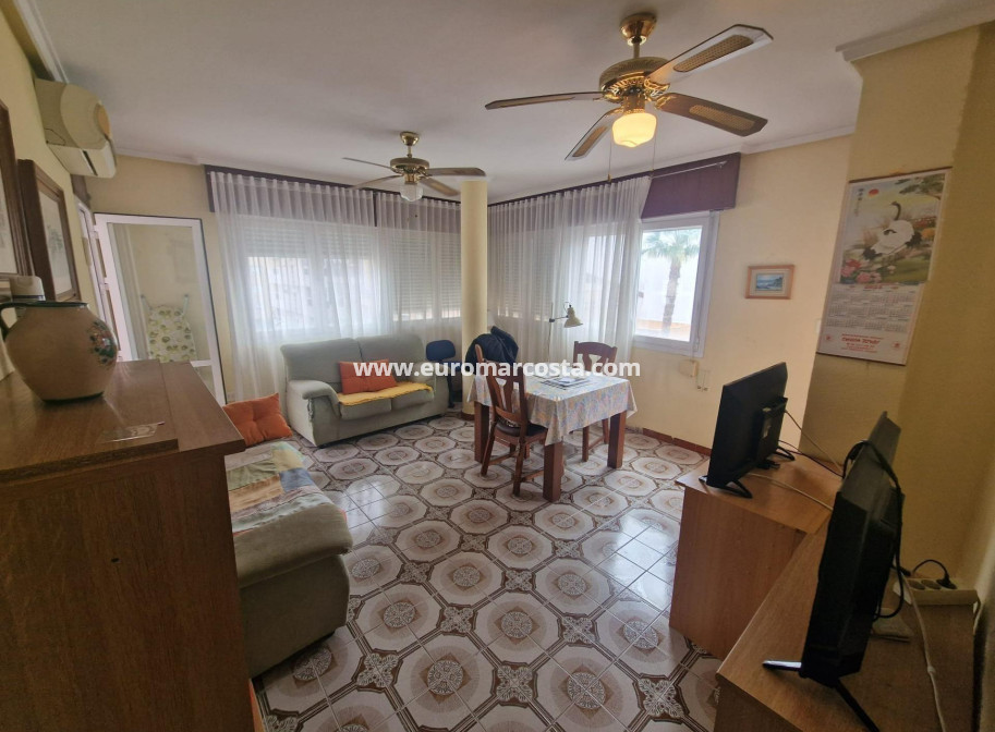 Objekte zum Wiederverkauf - Wohnung - Torrevieja - TORREVIEJA
