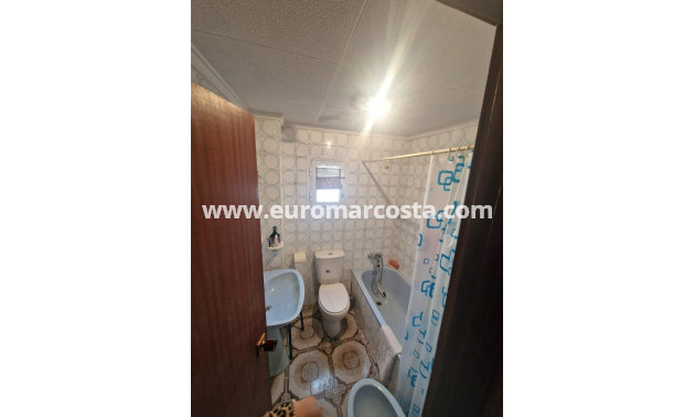 Objekte zum Wiederverkauf - Wohnung - Torrevieja - TORREVIEJA