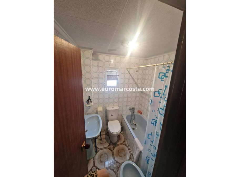 Objekte zum Wiederverkauf - Wohnung - Torrevieja - TORREVIEJA
