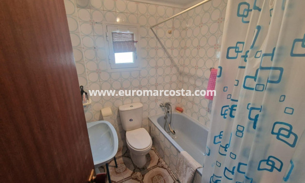 Objekte zum Wiederverkauf - Wohnung - Torrevieja - TORREVIEJA