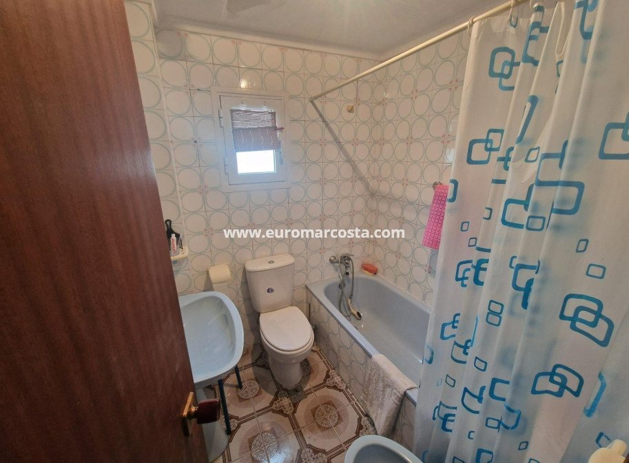 Objekte zum Wiederverkauf - Wohnung - Torrevieja - TORREVIEJA