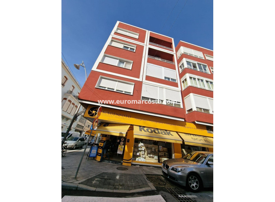 Objekte zum Wiederverkauf - Wohnung - Torrevieja - TORREVIEJA