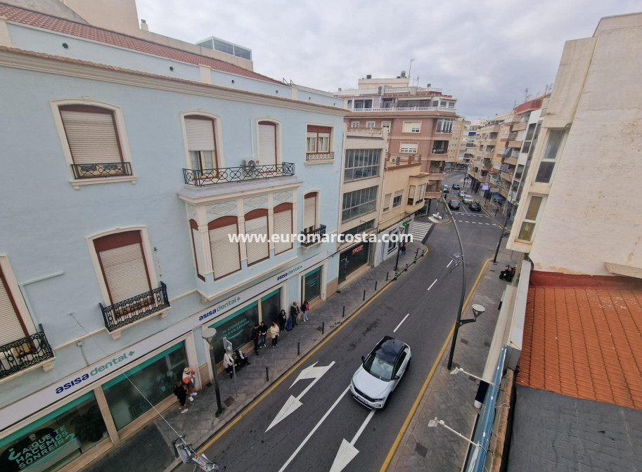Objekte zum Wiederverkauf - Wohnung - Torrevieja - TORREVIEJA