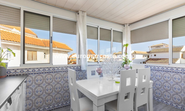 Venta - Apartamento / piso - Torrevieja - La Mata
