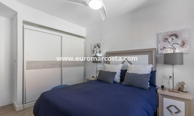 Venta - Apartamento / piso - Torrevieja - La Mata