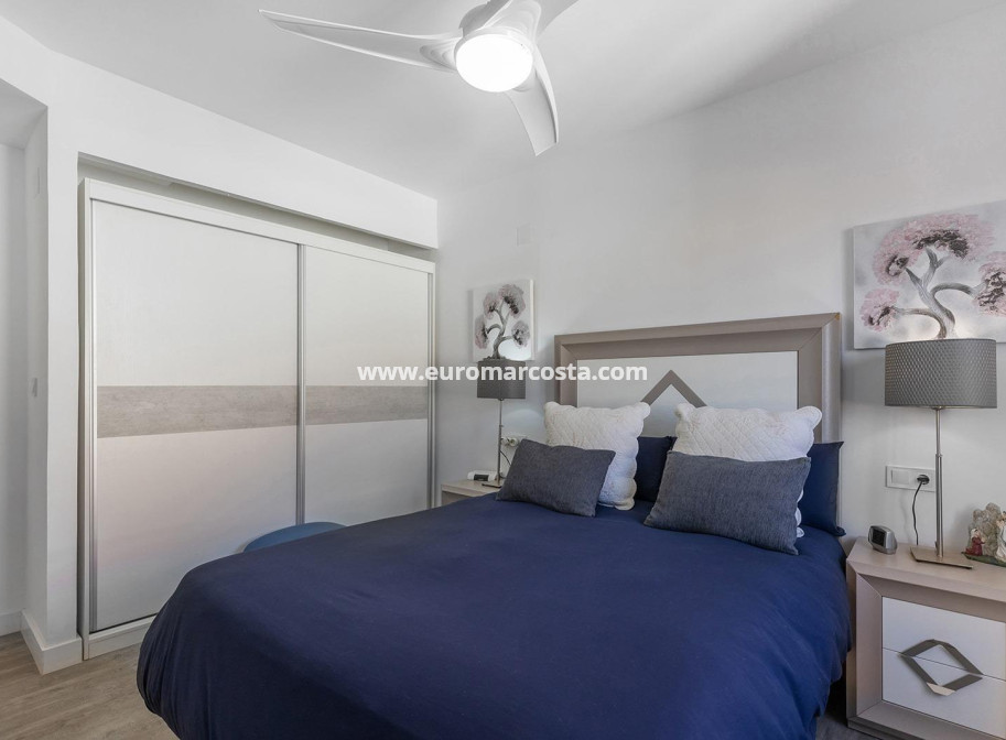 Venta - Apartamento / piso - Torrevieja - La Mata