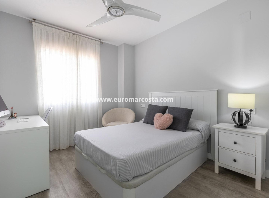 Venta - Apartamento / piso - Torrevieja - La Mata