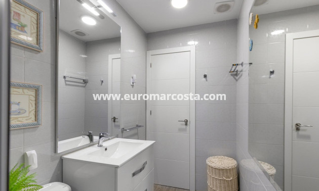 Venta - Apartamento / piso - Torrevieja - La Mata