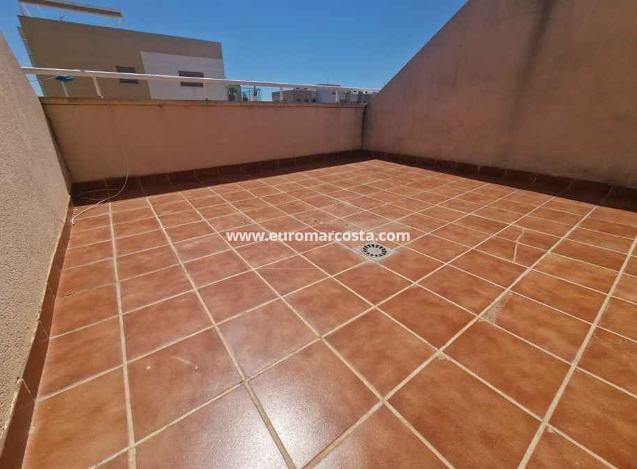 Sale - Tripex - Orihuela Costa